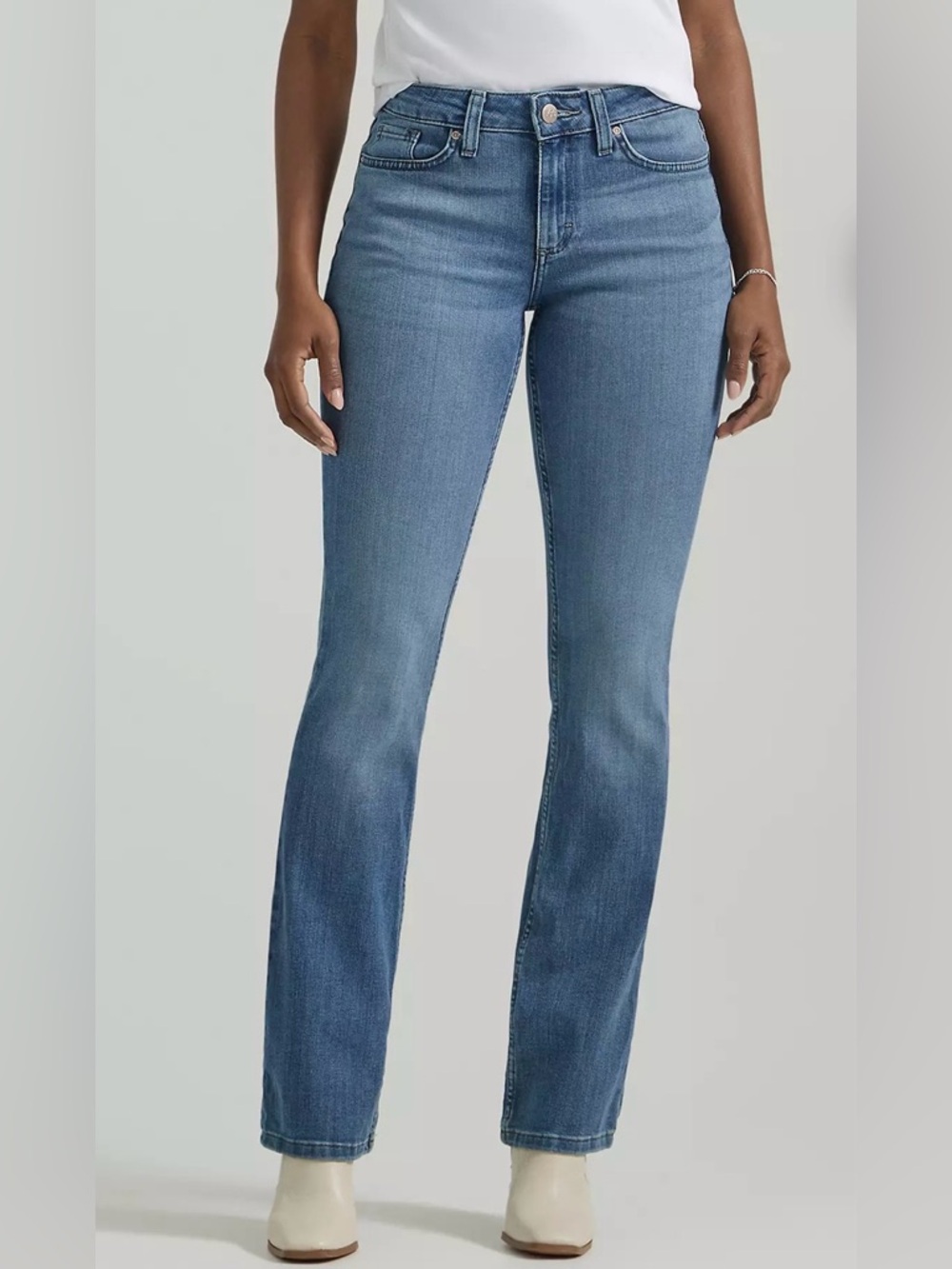 LEE - Women's Light Wash Bootcut Mid-Rise Jeans